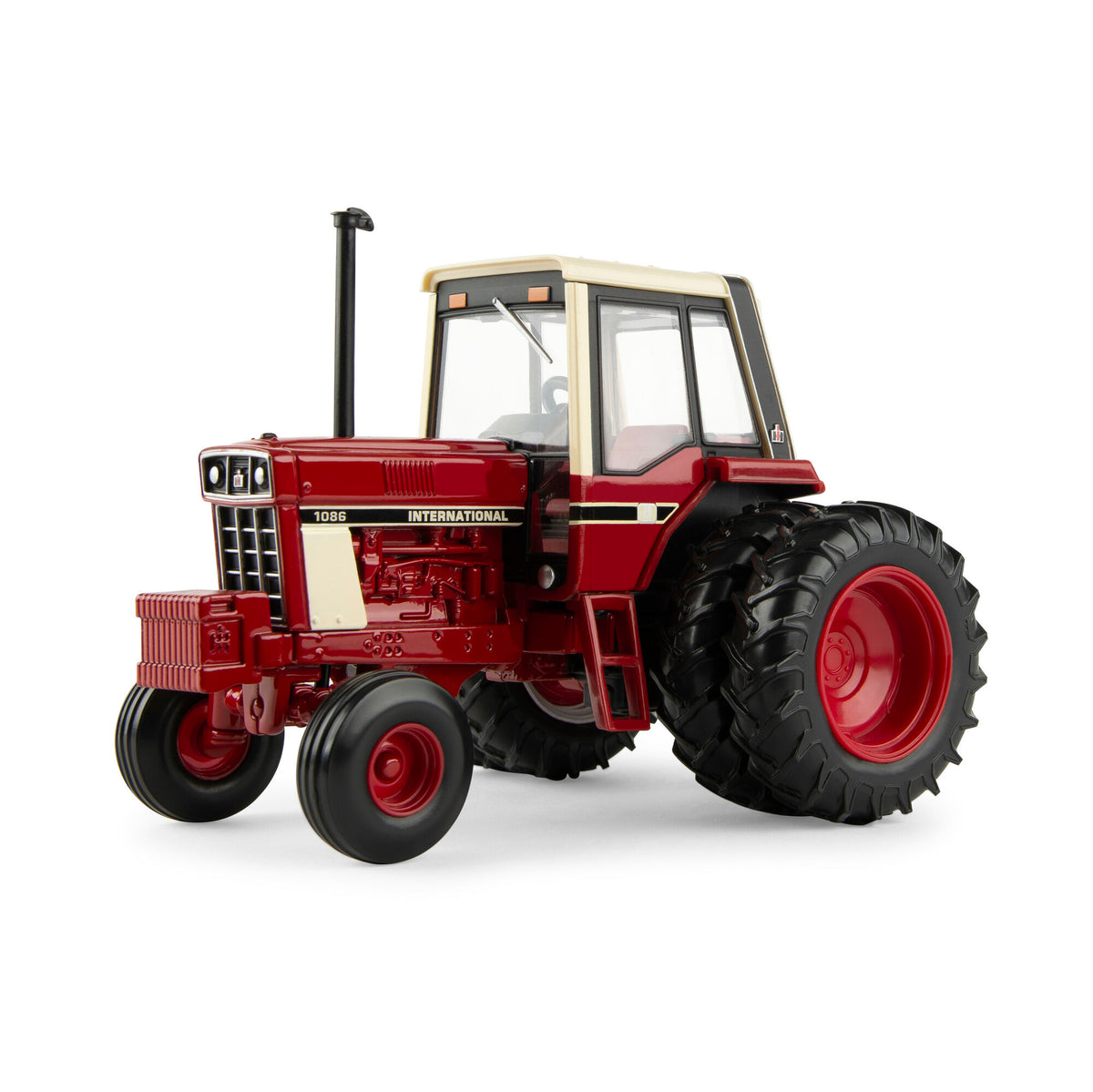 1:32 International Harvester 1086 Tractor with Rear Duals by ERTL