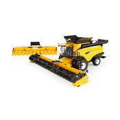 1:32 New Holland CR.90 Prestige Wheeled Combine